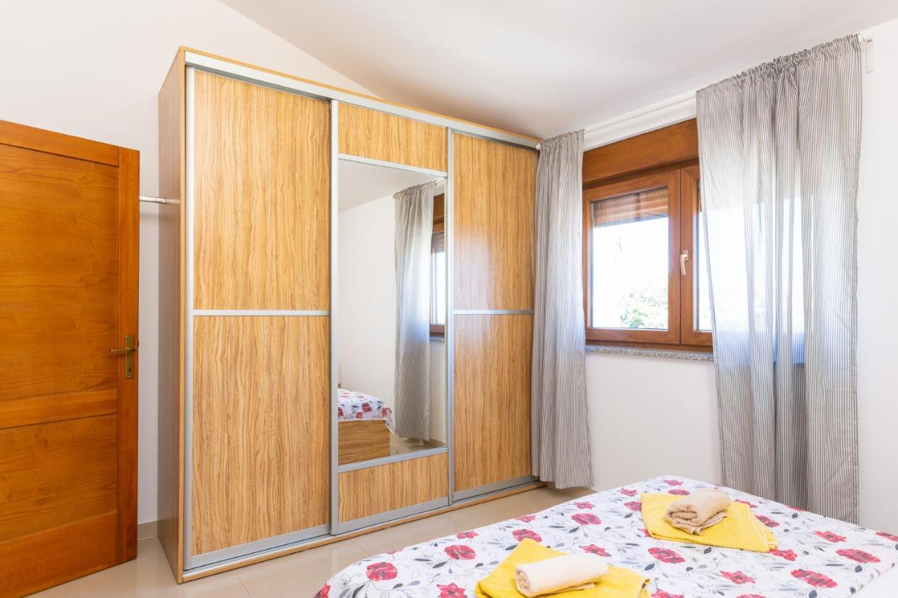 Marlera - Penthouse Lejlighed Ližnjan Eksteriør billede