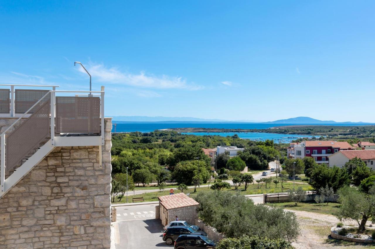 Marlera - Penthouse Lejlighed Ližnjan Eksteriør billede